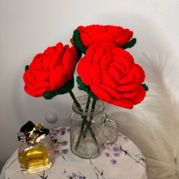 Handmade & Crotchet Roses - Picture 1 of 3